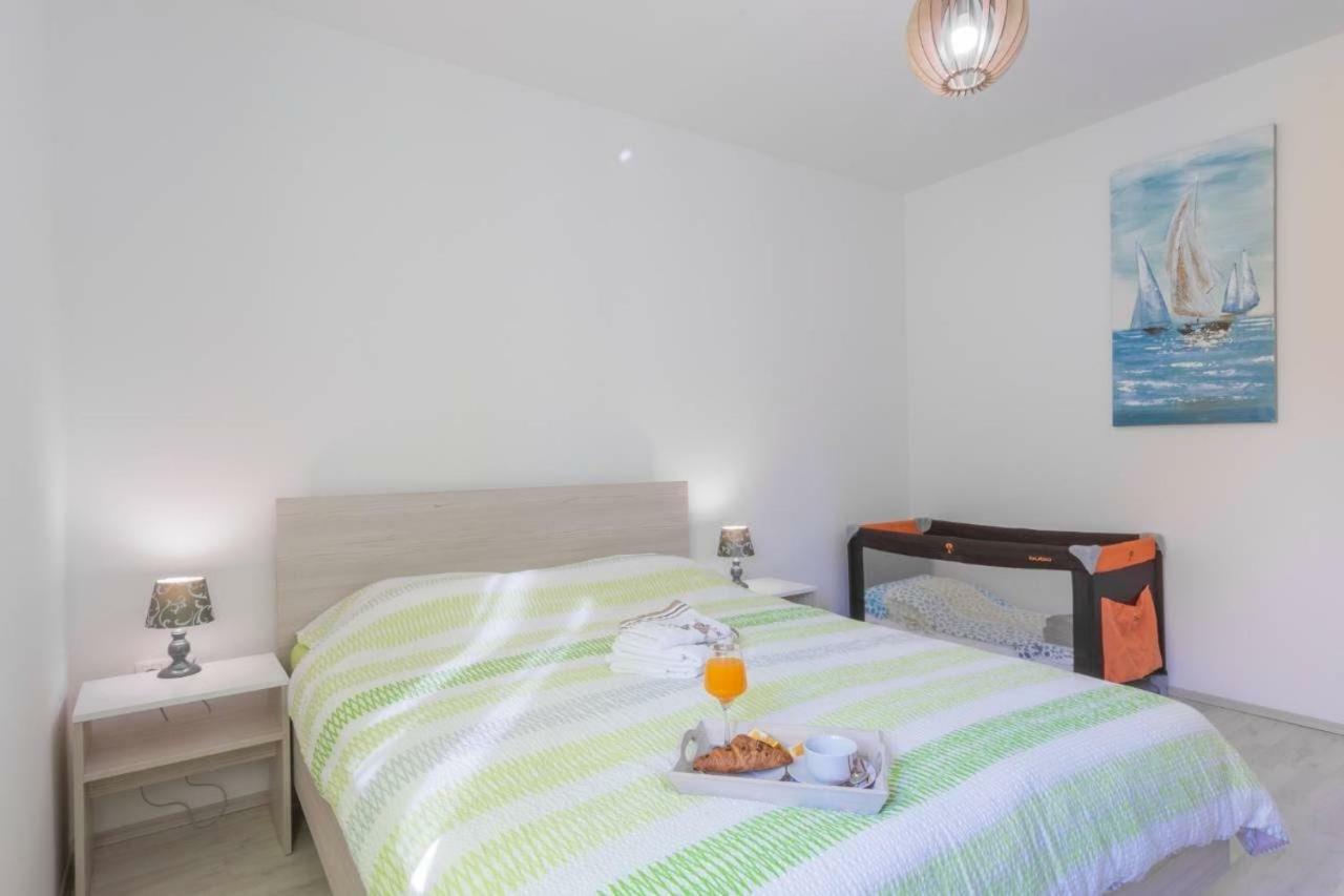 Modern Room Old Town - Zadar Bagian luar foto